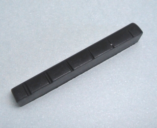 4NT1UG5043 i gruppen Tillbehr Strnginstrument / Hardware / Nuts hos Crafton Musik AB (309150112510)