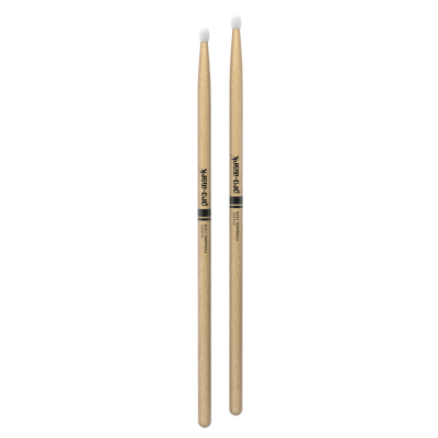 TX747BN i gruppen Trummor / Promark (Trumstockar) / Trumstockar (trumset) / Classic Forward Nylon hos Crafton Musik AB (765272006550)